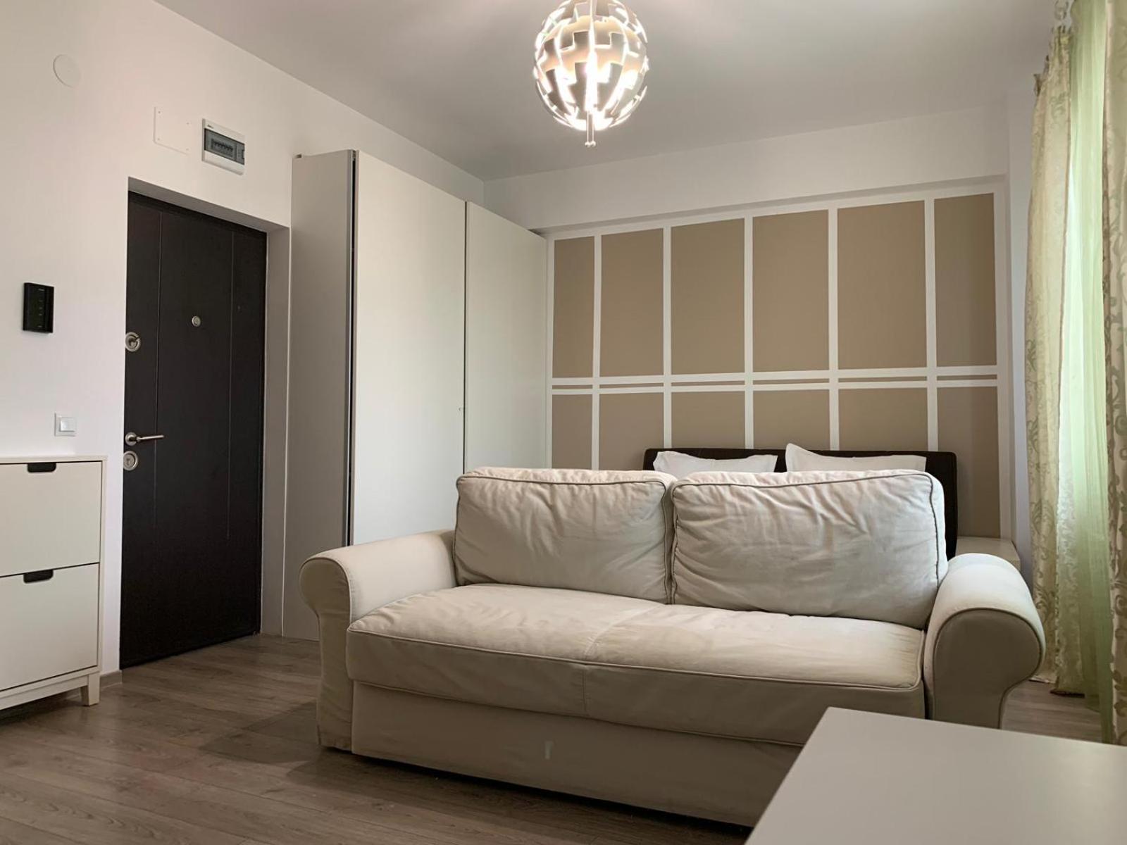 Studios & Apartments Palas By Glam At Lazar Towers Jászvásár Kültér fotó